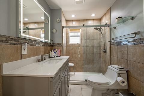 68 Grand St, Springfield, MA 01108 photo 28