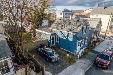 587 Slade St, Fall River, MA 02724 photo 5