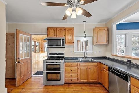 1233 Main St, Ashby, MA 01431 photo 7