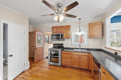 1233 Main St, Ashby, MA 01431 photo 6