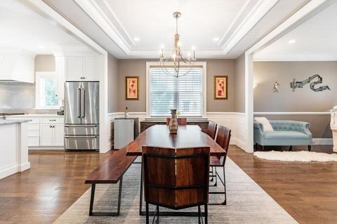 166 Jarvis Cir, Needham, MA 02492 photo 8