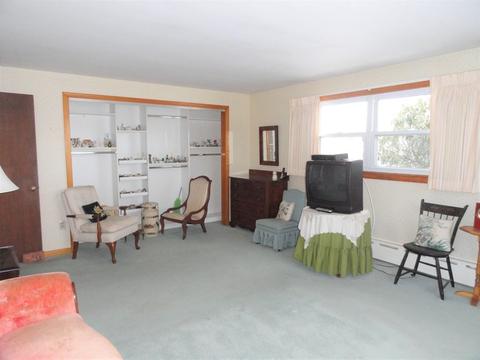 66 Hillside Ave, Webster, MA 01570 photo 24