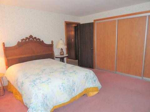 66 Hillside Ave, Webster, MA 01570 photo 18