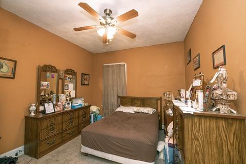 1204 Slade, Fall River, MA 02724 photo 27