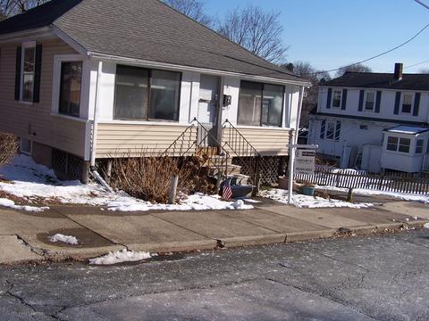 3 Opal Ave, Beverly, MA 01915 photo 3