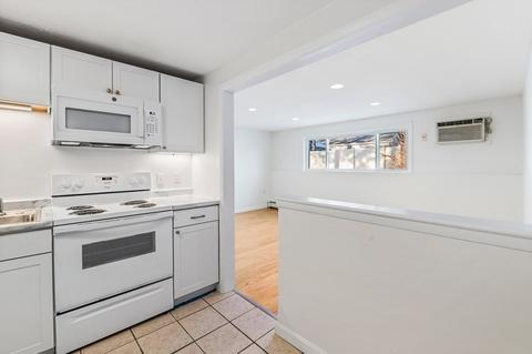 194 Pine St #A1, Danvers, MA 01923 photo 16