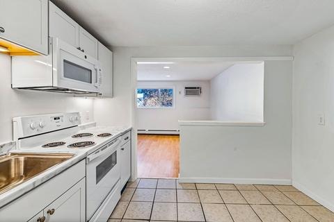 194 Pine St #A1, Danvers, MA 01923 photo 18