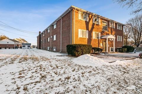 194 Pine St #A1, Danvers, MA 01923 photo 1