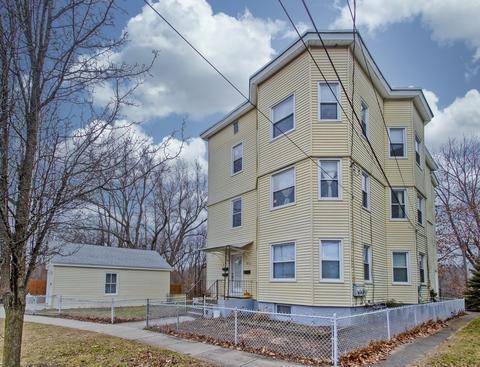 10 Riverview Ter, Chicopee, MA 01013 photo 2