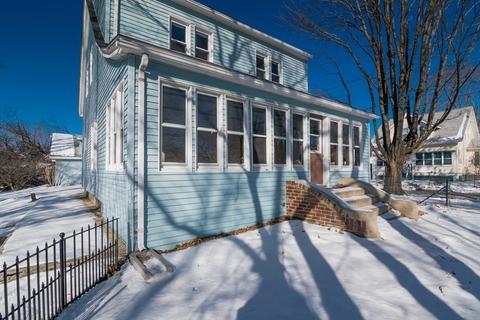 152 Lake Dr, Springfield, MA 01151 photo 1