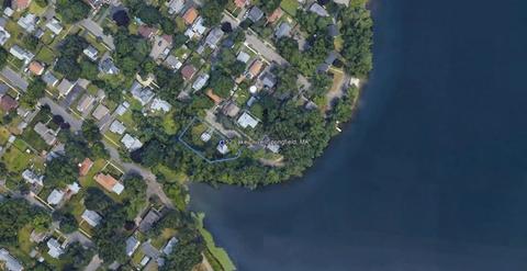152 Lake Dr, Springfield, MA 01151 photo 24