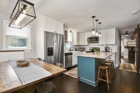 10 Orrison St, Worcester, MA 01609 photo 5
