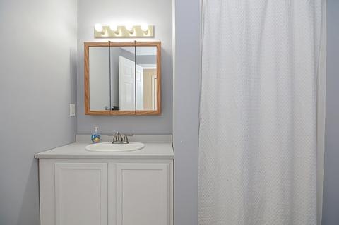 15 Joseph St, Worcester, MA 01604 photo 8