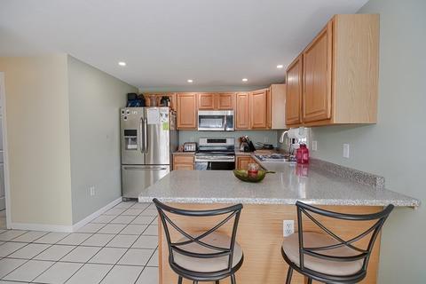 15 Joseph St, Worcester, MA 01604 photo 12