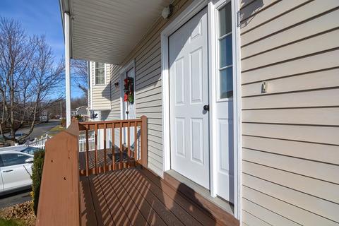 15 Joseph St, Worcester, MA 01604 photo 3