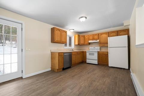 8 Ledge St, Sutton, MA 01590 photo 4