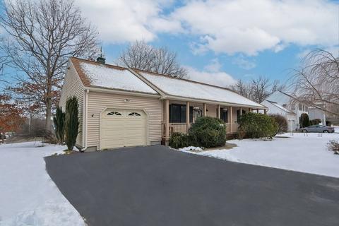 44 Etre Dr, Worcester, MA 01604 photo 1
