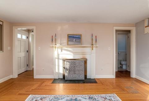 301 Gillette Ave, Springfield, MA 01118 photo 13