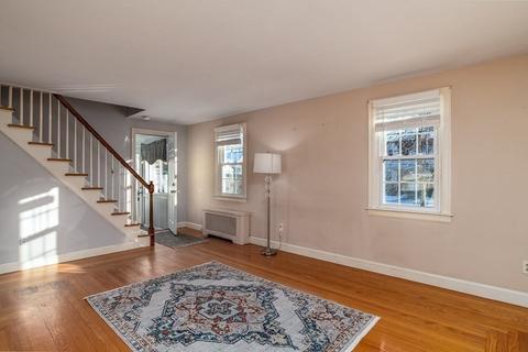 301 Gillette Ave, Springfield, MA 01118 photo 14