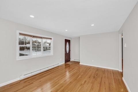 40 Albee St, Springfield, MA 01129 photo 11