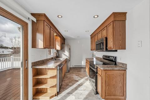 40 Albee St, Springfield, MA 01129 photo 8