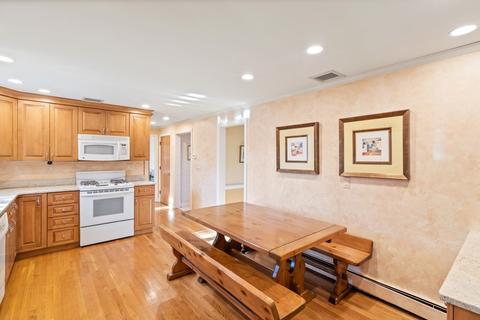 170 Sanderson Ave, Dedham, MA 02026 photo 16
