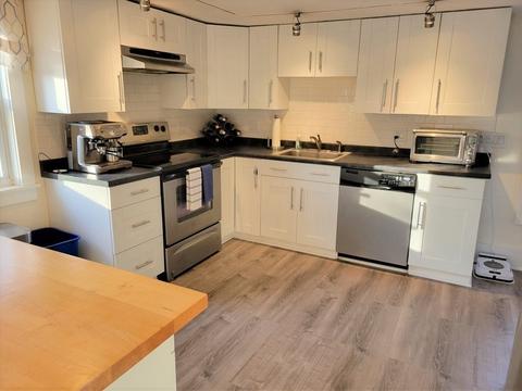 16 Spring St #B, Reading, MA 01867 photo 7