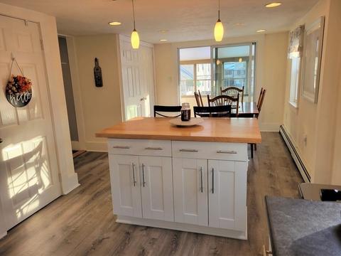 16 Spring St #B, Reading, MA 01867 photo 3
