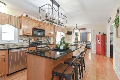 9 Tanglewood Dr, Franklin, MA 02038 photo 3
