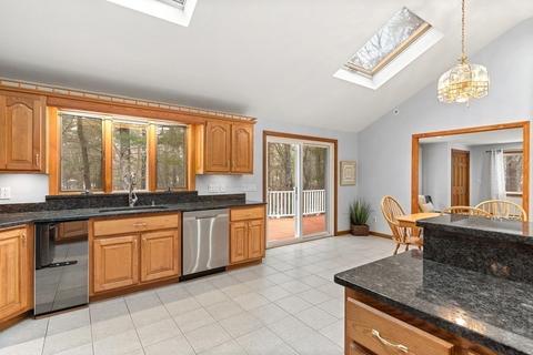 16 Meadowview Rd, Georgetown, MA 01833 photo 10