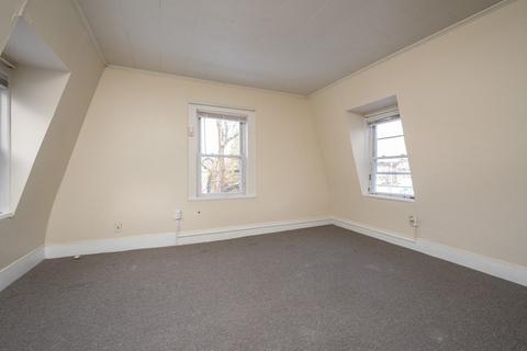 1201 Worcester St, Springfield, MA 01151 photo 7