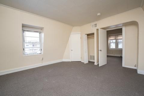 1201 Worcester St, Springfield, MA 01151 photo 9