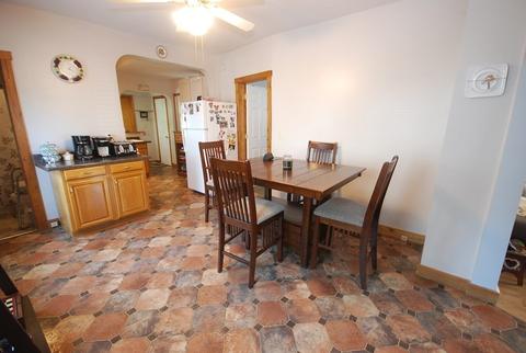 43 Stebbins St, Chicopee, MA 01020 photo 3