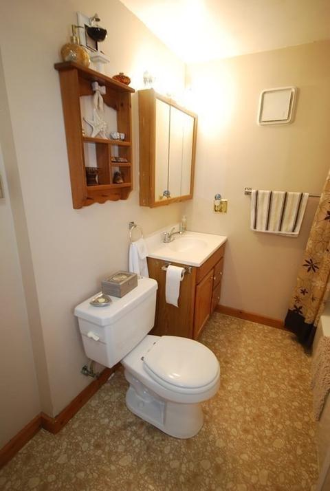 43 Stebbins St, Chicopee, MA 01020 photo 23