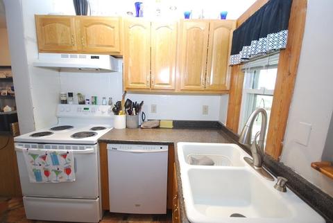 43 Stebbins St, Chicopee, MA 01020 photo 6