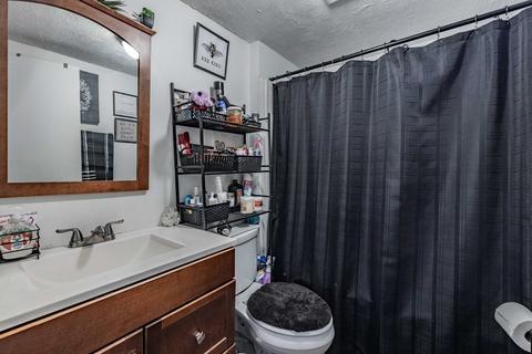 81 Bell St, Chicopee, MA 01013 photo 12