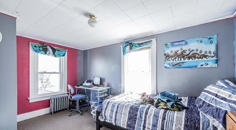 81 Bell St, Chicopee, MA 01013 photo 10