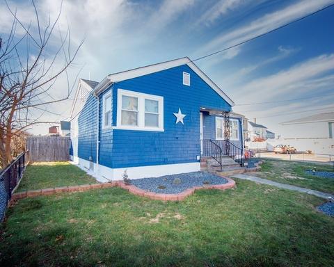 339 Jefferson St, Fall River, MA 02721 photo 3
