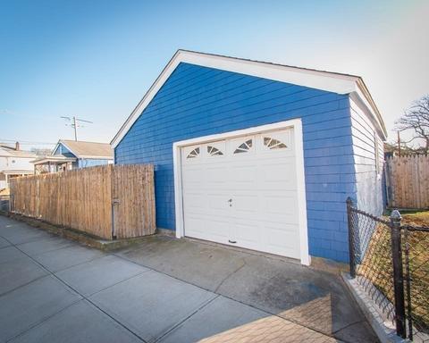 339 Jefferson St, Fall River, MA 02721 photo 4