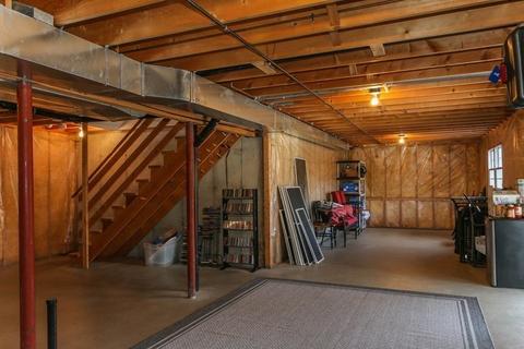 25 Gates Ave, Springfield, MA 01118 photo 35