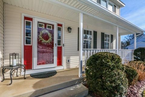 25 Gates Ave, Springfield, MA 01118 photo 8