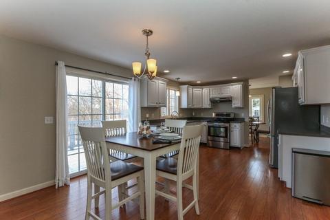 25 Gates Ave, Springfield, MA 01118 photo 14