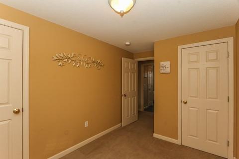 25 Gates Ave, Springfield, MA 01118 photo 31
