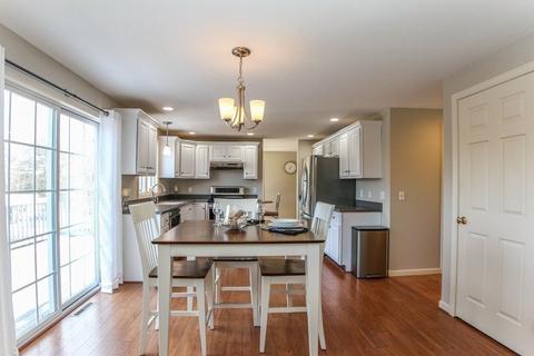 25 Gates Ave, Springfield, MA 01118 photo 20