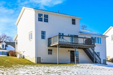 25 Gates Ave, Springfield, MA 01118 photo 4