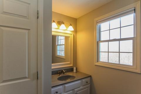 25 Gates Ave, Springfield, MA 01118 photo 34