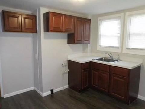 30 Wareham St, Springfield, MA 01108 photo 5