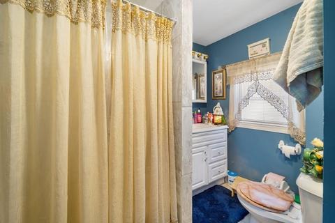 650 Cherry St, Fall River, MA 02720 photo 22