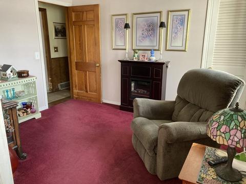 89 Robak Dr, Chicopee, MA 01020 photo 10