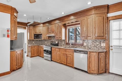 106 Bell St, Chicopee, MA 01013 photo 5